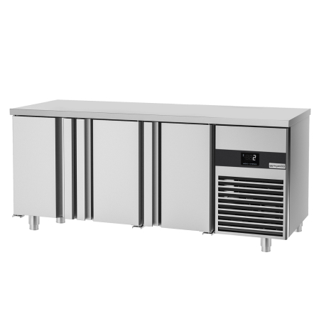 Холодильний стіл з склом на фасаді - 1,8 x 0,7 m GGM Gastro - 3