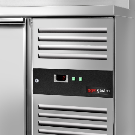 Холодильний стіл саладетта 1,36 m x 0,7 m / для контейнерів 7x 1/3 GN / 2 двері / 282 л GGM Gastro - 12