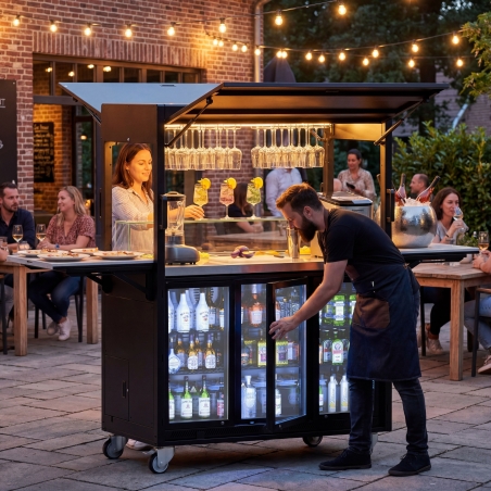 МОБИЛЬНАЯ КОКТЕЙЛЬНАЯ СТАНЦИЯ — С БАРНЫМ ХОЛОДИЛЬНИКОМ, РАБОЧЕЙ ПОВЕРХНОСТЬЮ, СТЕКЛЯННОЙ ВИТРИНОЙ И СВЕТОДИОДНЫМ ОСВЕЩЕНИЕМ GGM Gastro - 14