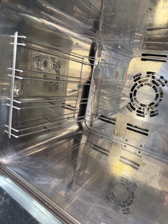 Піч пароконвекційна електрична - 4 рівні GGM Gastro - 6