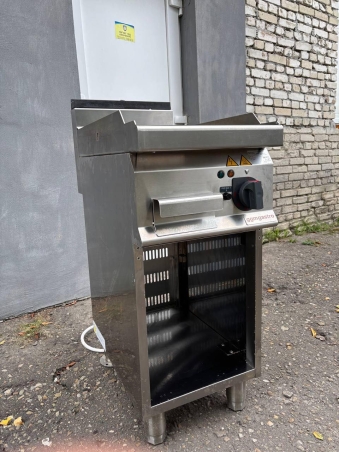 Жарова поверхня електрична - гладка - з глянцевим покриттям (4,8 kW) GGM Gastro - 3