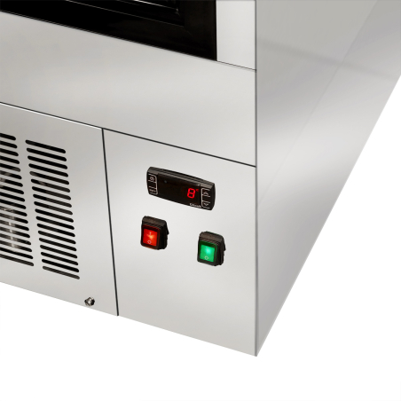 Холодильна вітрина кондитерська 0,9 m - 2 полиці - з прямим склом (LED) GGM Gastro - 8