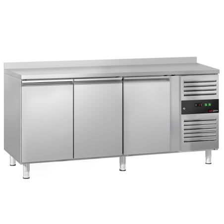 Холодильный стол с бортом ЕСО - 1,8 x 0,7 m / 3 двери GGM Gastro - 4