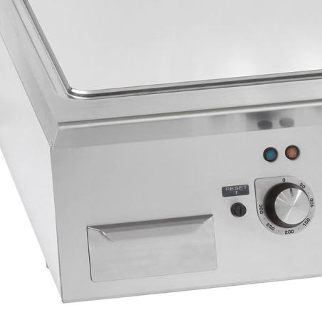 Поверхня жарова електрична - гладко-рифлена (9,6 кВт) GGM Gastro - 3