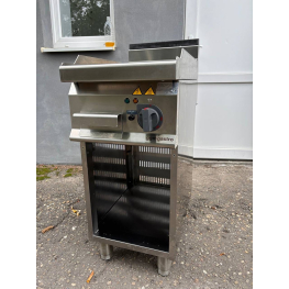 Жарова поверхня електрична - гладка - з глянцевим покриттям (4,8 kW) GGM Gastro