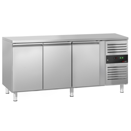 Морозильний стіл ECO 1,8 x 0,7 м (3 двері) GGM Gastro - 4