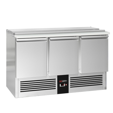 Холодильный стол саладетта- 1.37 x 0.7 m / 3 двери / объем: 368 л GGM Gastro - 3