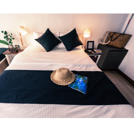 Мини-холодильник (1 стекл.дверь / объем: 34 л) GGM Gastro - 9