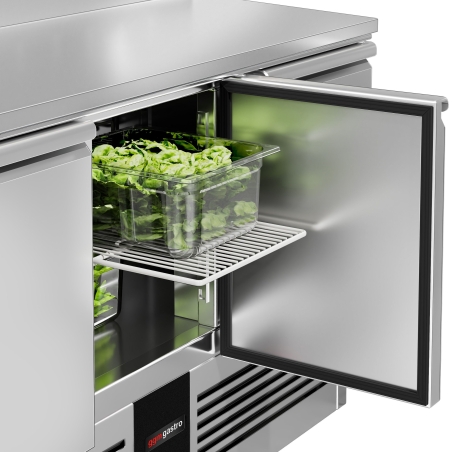 Холодильный стол саладетта PREMIUM - 1,37 x 0,7 m / 3 двери / объем: 392 л GGM Gastro - 17