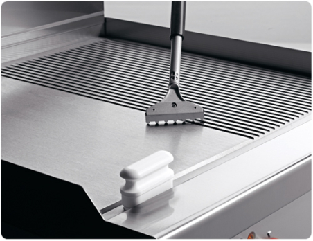 Поверхня жарова газова - гладко-рифлена (13,8 кВт) GGM Gastro - 3